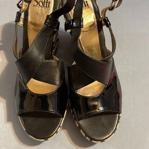 Women size 10 platform sandals